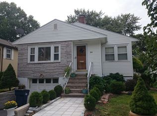 24 Kiernan Rd, West Roxbury, MA 02132