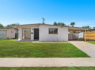 912 W Neville St, Hanford, CA 93230