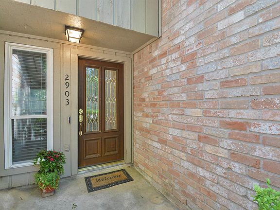 4th image of 2903 Holly Green Dr