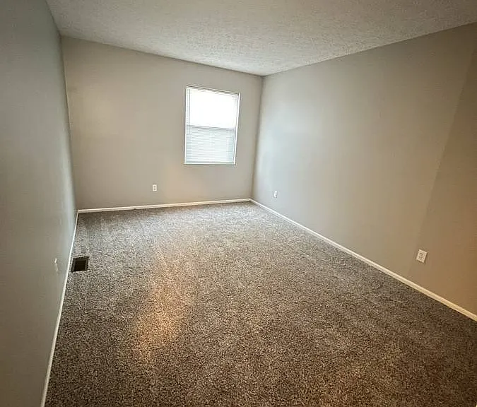 3909 Heatherglen Dr — Photo 20