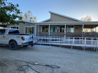 1948 Smoke Tree Rd, Pinon Hills, CA 92372