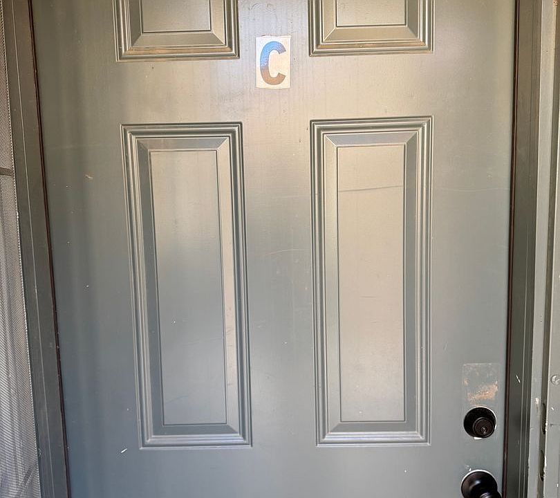 1st image of 5237 Garden Ln #C