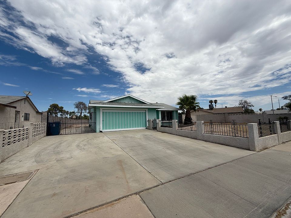 1st image of 2206 Sunnyslope Ave