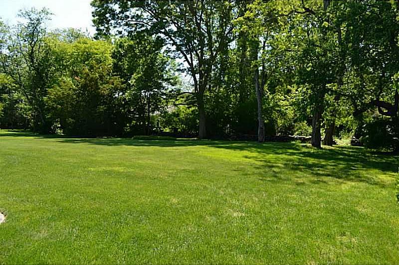 2nd image of 49 Aaron Ave