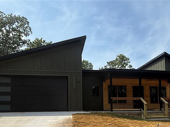 3rd image of 53 Berkshire Dr