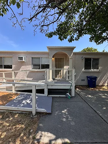 104 Davi Ave Photo 1
