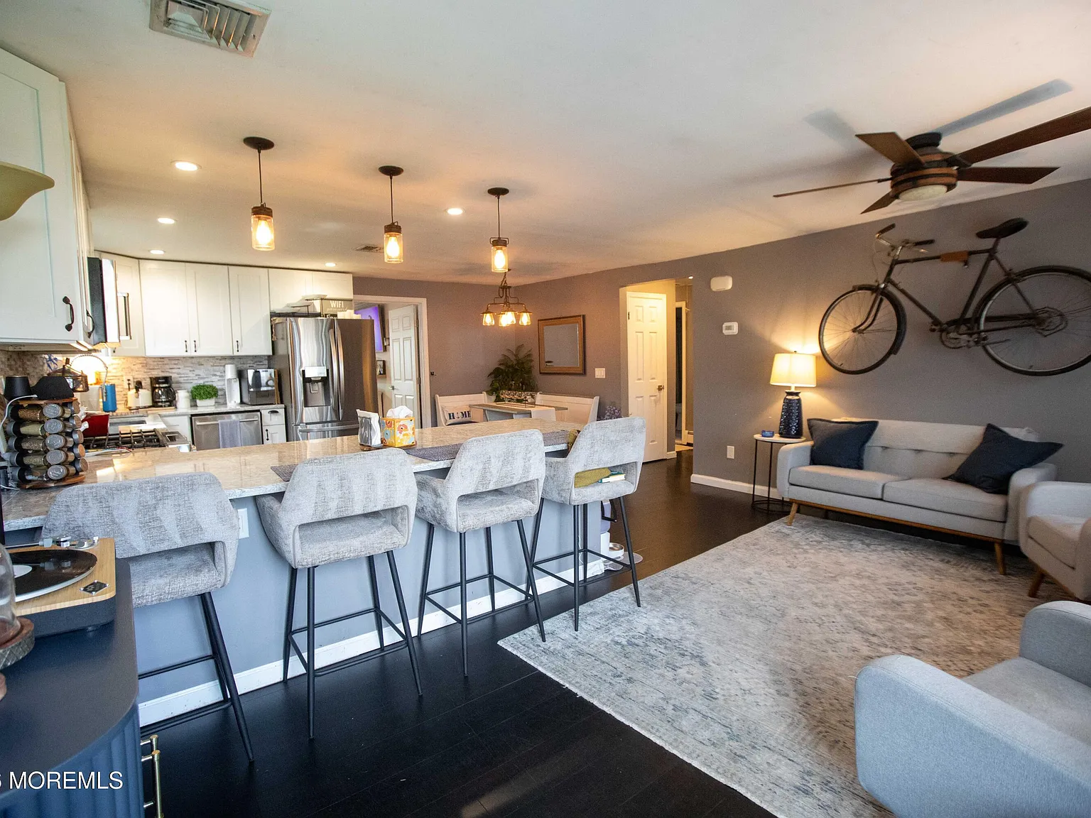 2 bed, $2,900 — Photo 3