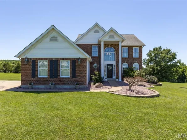 210 Buzzard Rock Rd, Farmington, MO 63640
