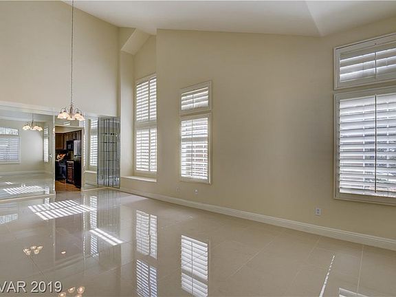 2nd image of 2020 Paradise Peak Dr