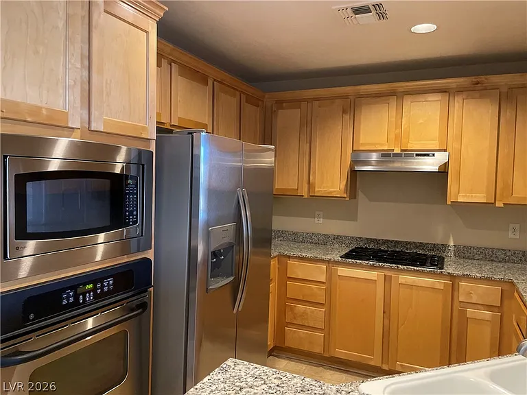 75 E Agate Ave #207 — Photo 4
