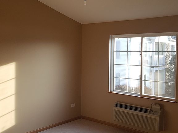4th image of 1025 Silverstone Dr #1025