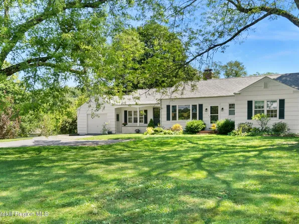 20 Snyder Pond Road, Copake, NY 12516