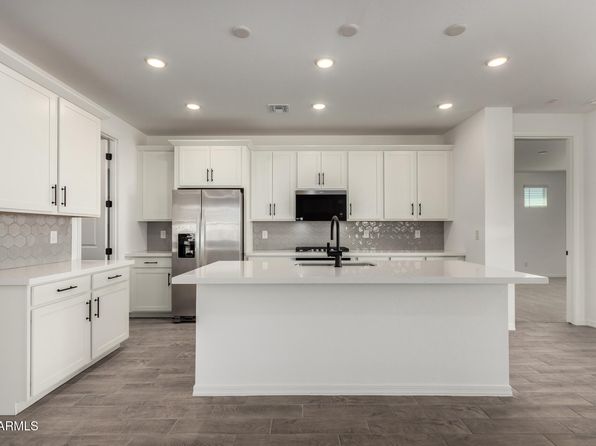 4034 W Nora Dr, San Tan Valley, AZ 85144