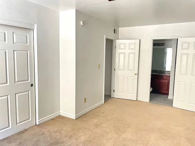 5317 Indian River Dr — Photo 12