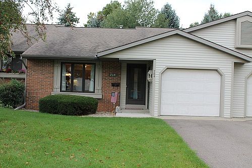 1st image of 784 Harvest Dr
