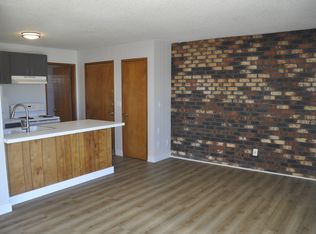 1322 N Holladay Dr, Seaside, OR 97138