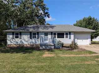 2733 Brouse St NW, Uniontown, OH 44685