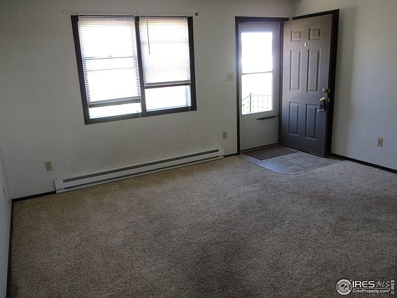 4th image of 212 E Edmunds St