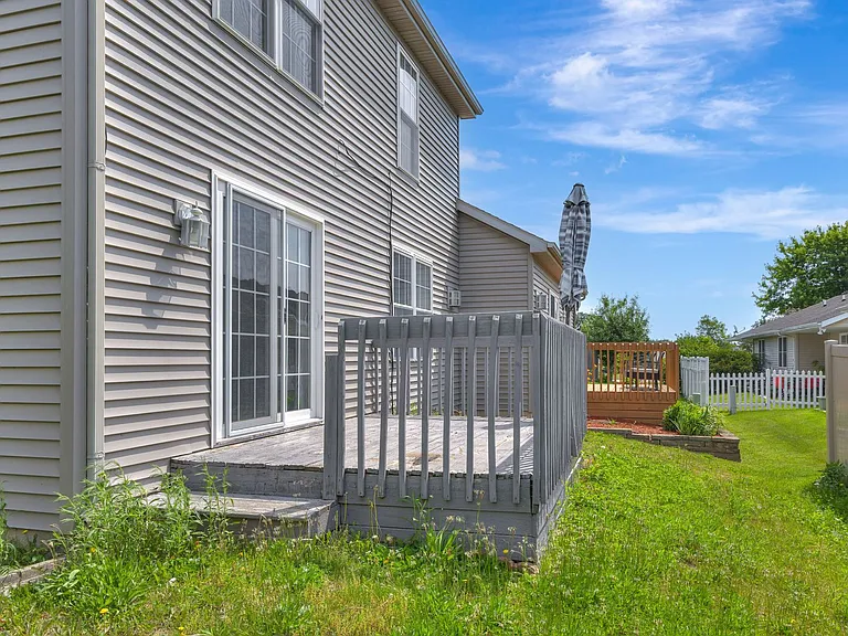 3907 Balmoral Dr — Photo 37