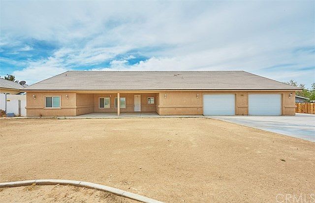 1st image of 32694 Amarylis Ave