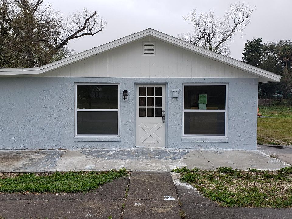 1st image of 545 Julia St