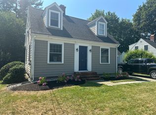 61 Jones Ave, Portsmouth, NH 03801
