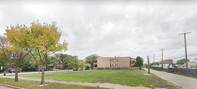 2nd image of 3100 W Washington Blvd