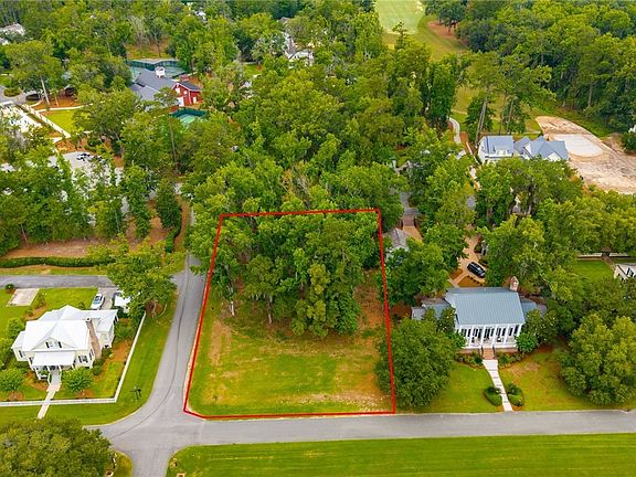 3rd image of 92 Lost Cypress Way