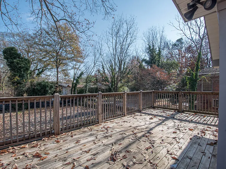 1540 Melrose Dr SW #1 — Photo 9