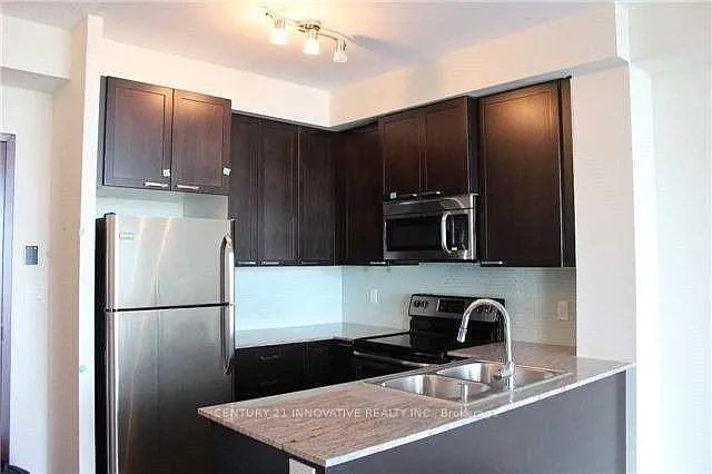 3 bed, $2,500 — Photo 4