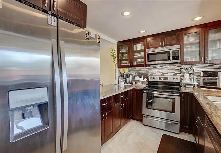 5555 N Ocean Blvd #37 — Photo 13
