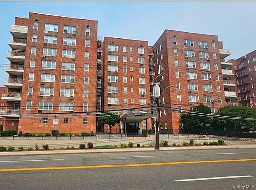 355 Bronx River Rd #3E Photo 1