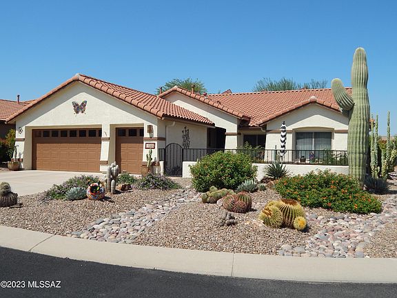 2nd image of 1005 N Western Sunset Dr