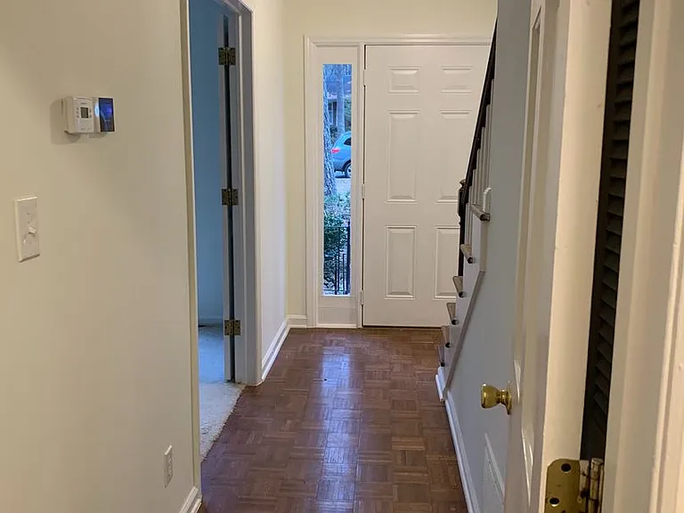 200 Rollingwood Dr — Photo 18
