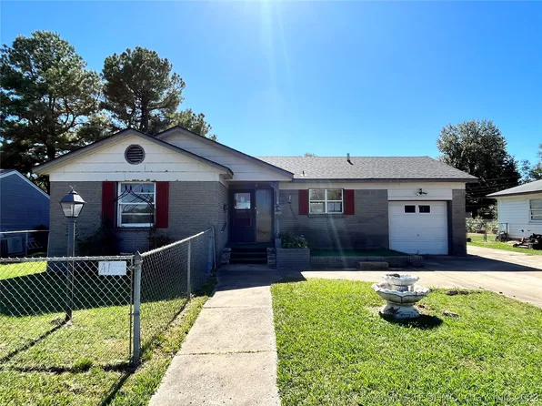 14 W Ash St, Skiatook, OK 74070