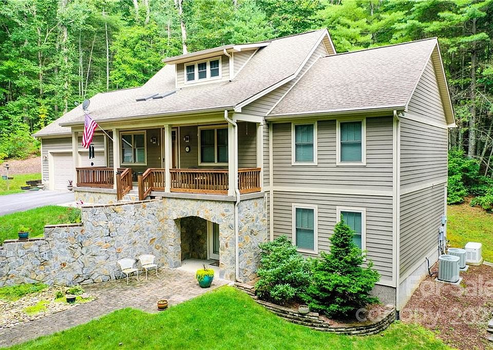 102 Wolf Shoals Dr, Hendersonville, NC 28739 Zillow