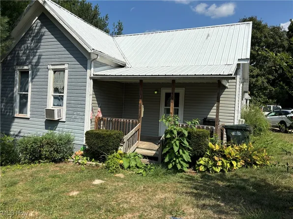 500 N 11th St, Cambridge, OH 43725