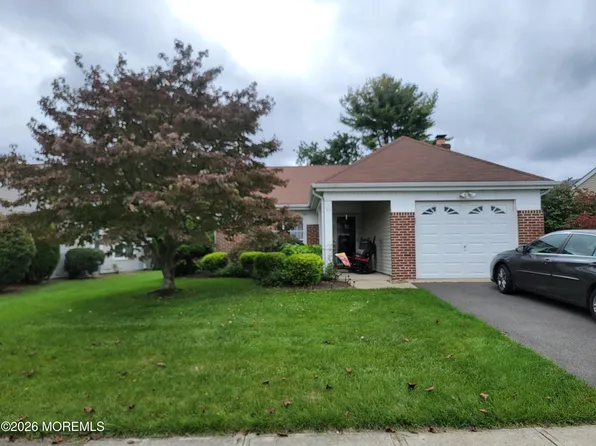 35 Hastings Road, Manchester, NJ 08759