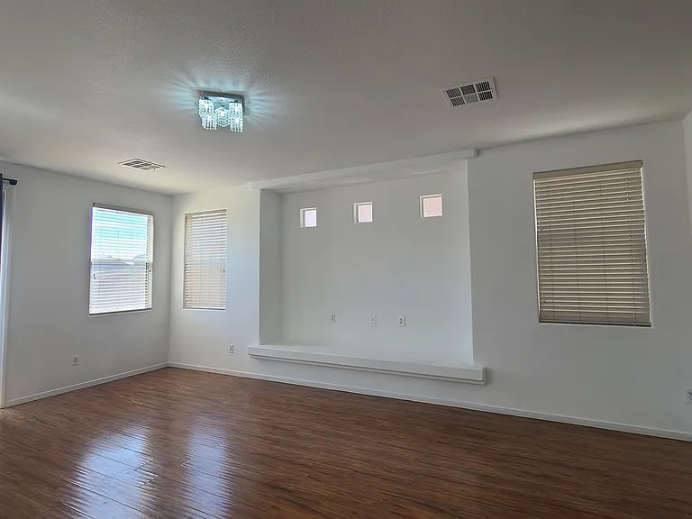 8944 Rutherford Grove St — Photo 19
