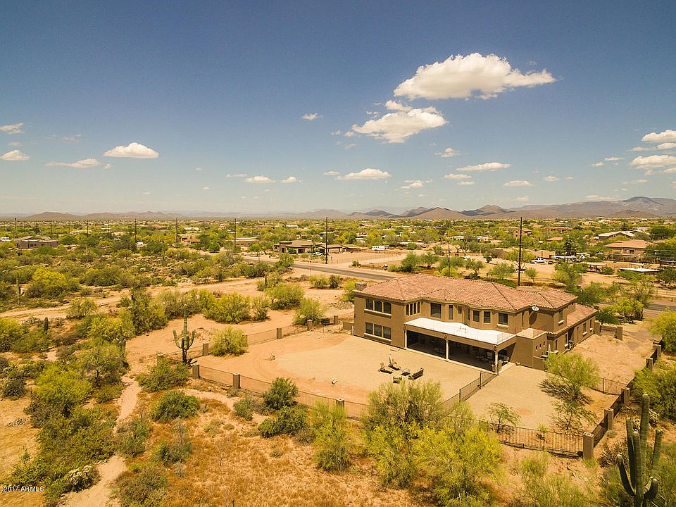 1st image of 6221 E Dixileta Dr