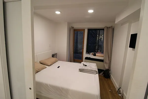 Rented by Mossanen Group | media 13