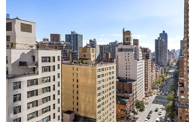 Sold by Douglas Elliman | media 15