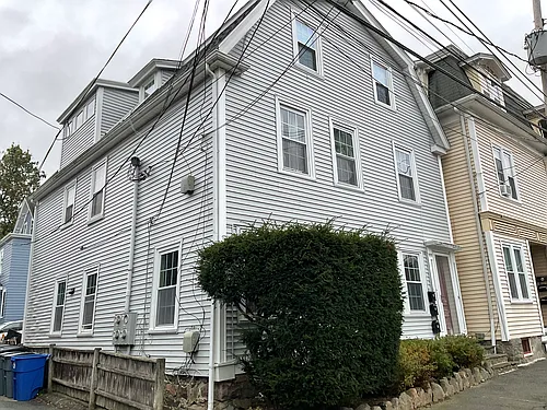 272 Washington St #1 Photo 1