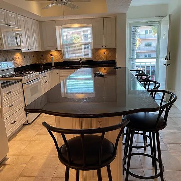 7 Dunoon Pl #207 — Photo 3