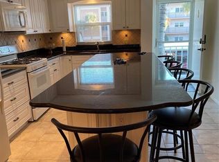 7 Dunoon Pl APT 207, Dunedin, FL 34698