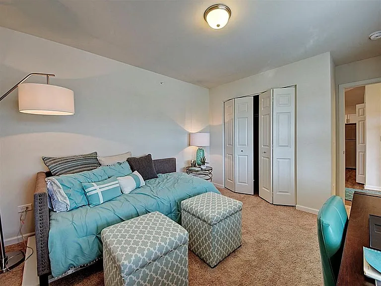 Ashwood Place — Photo 11