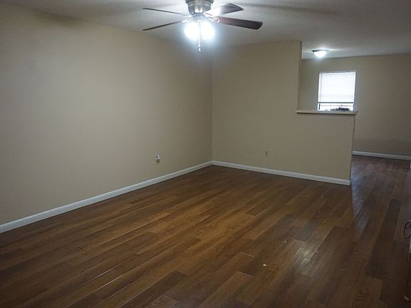 3rd image of 115 Eubanks Rd APT F