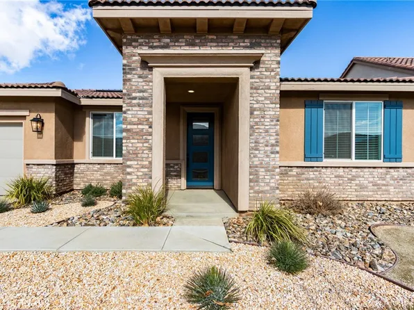 2319 Desert Agave St, Palmdale, CA 93551