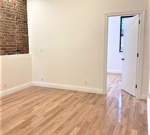 3rd image of 553 3rd Ave APT 33
