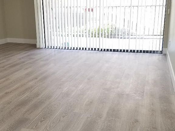 3rd image of 511 E Palmer Ave APT 5